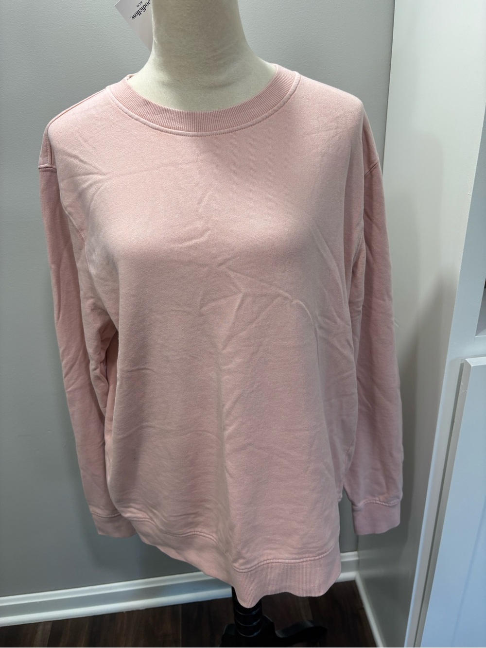 Goodfellow Women's Crewneck Pullover Sweatshirt - Rose